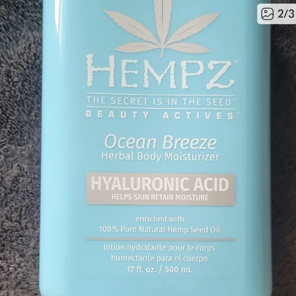 Hempz Ocean Breeze Herbal Body Moisturizer - Blue - Picture 2 of 3
